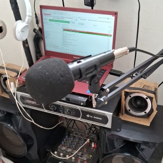 IDEAL FM